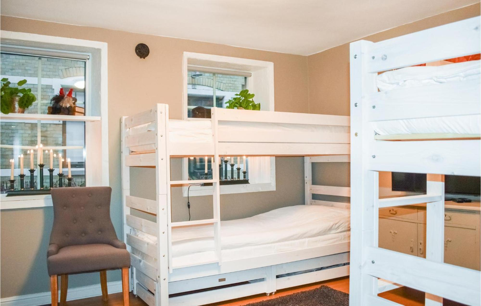 1 Bedroom Amazing Apartment In Ystad Exterior photo